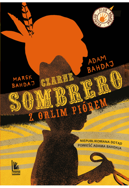 Czarne sombrero z orlim piórem