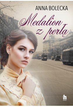 Medalion z perłą
