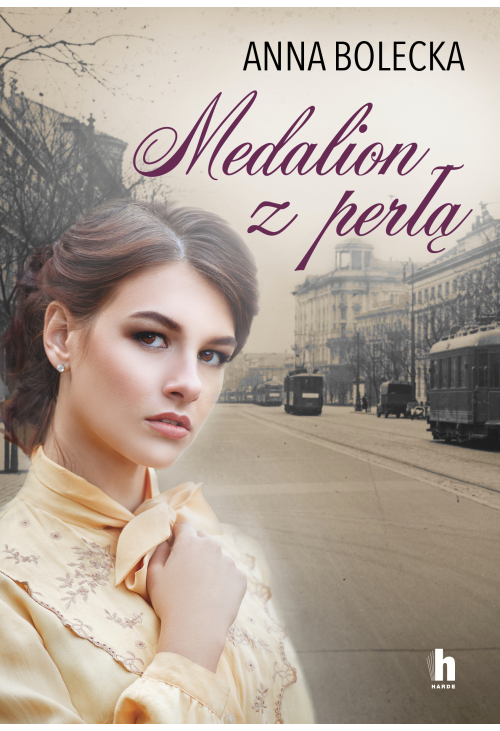 Medalion z perłą