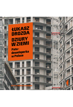 Dziury w ziemi